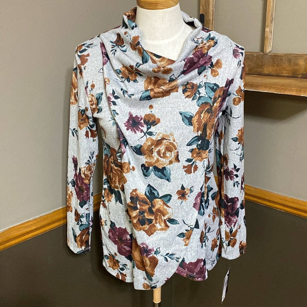 I.N. Studio gray floral cowl neck wrap sweater size PM